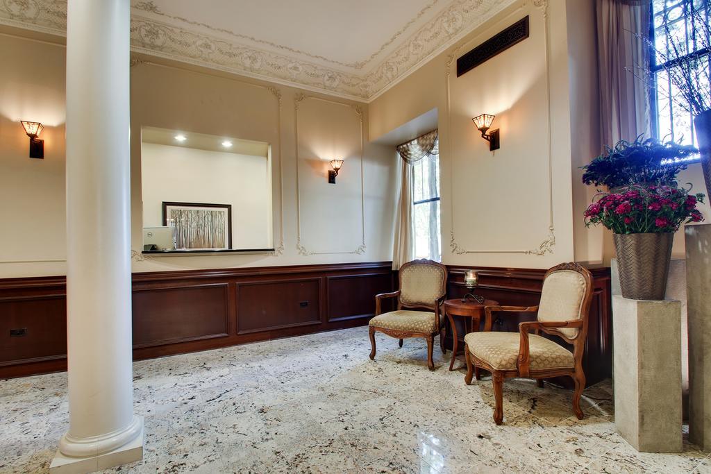 Dewitt Hotel And Suites Chicago Ngoại thất bức ảnh