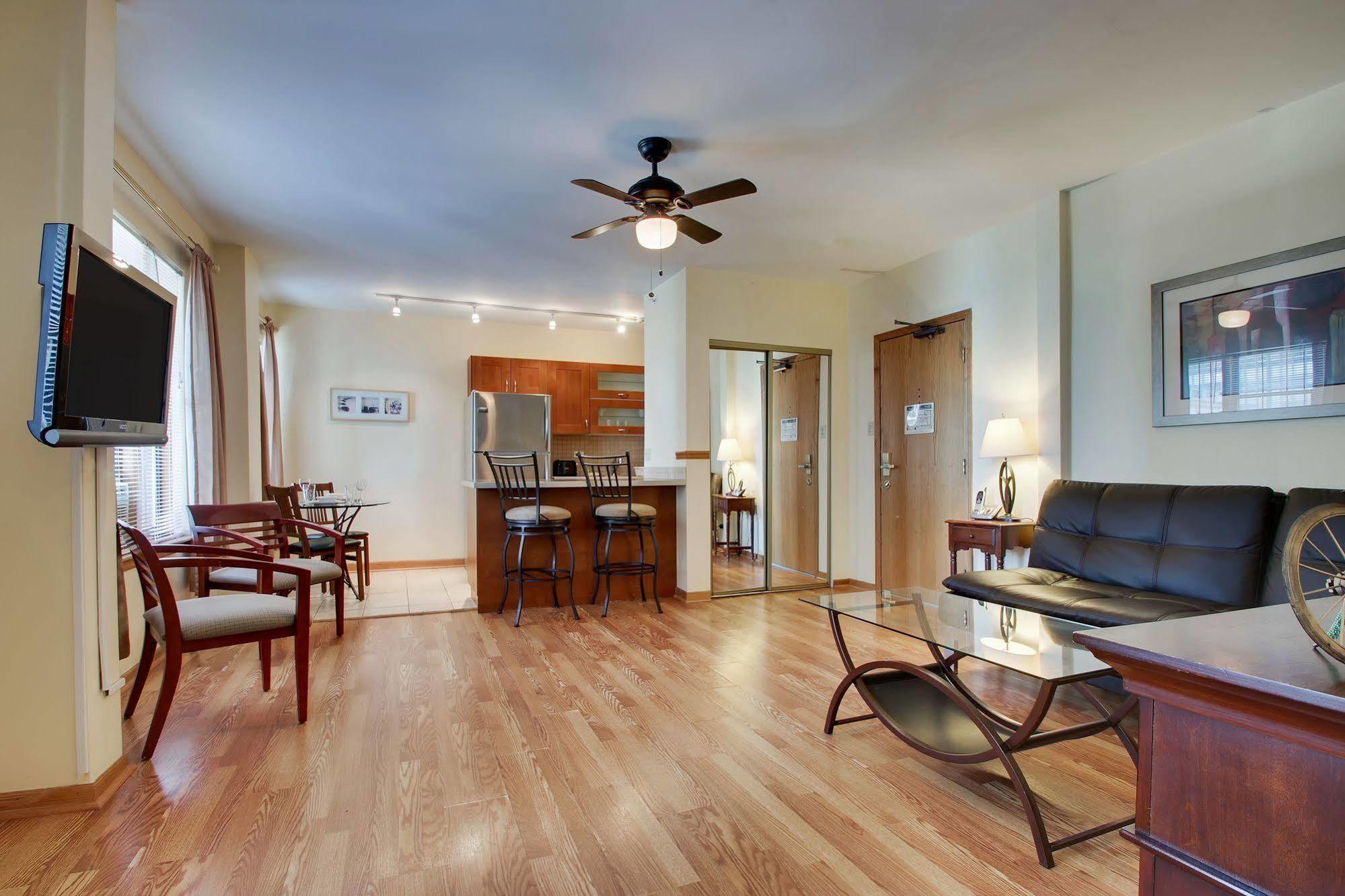 Dewitt Hotel And Suites Chicago Ngoại thất bức ảnh